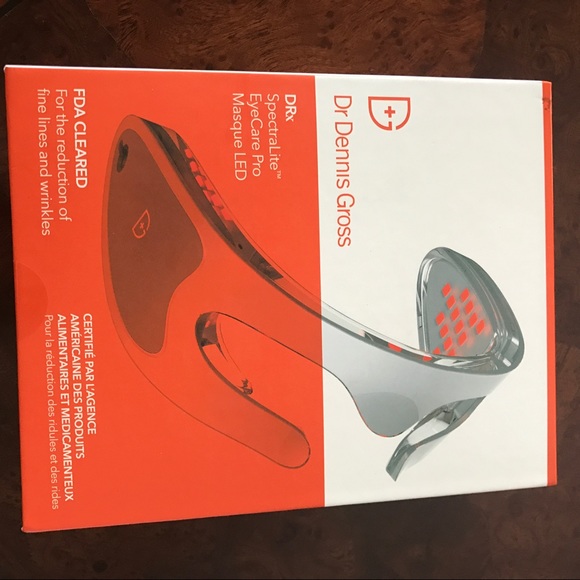 Dr. Dennis Gross Other - Dr. Dennis Gross Skincare LED mask